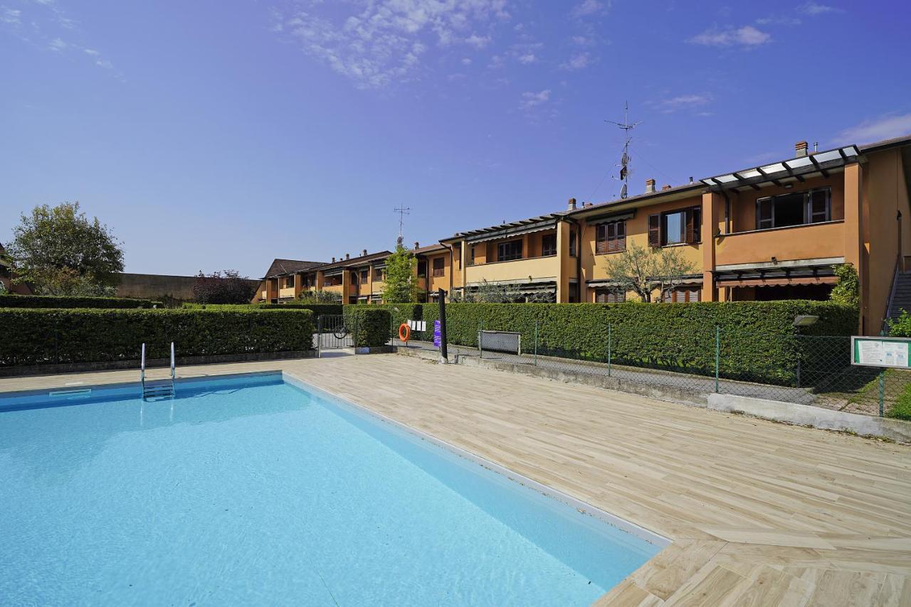 Casa Rudi - Gardagate Apartment Sirmione Luaran gambar